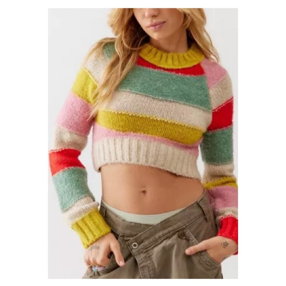 NWT Urban Outfitters Avery Striped‎ Cropped Sweater M
